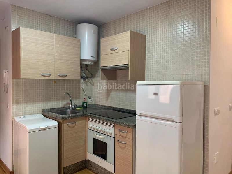 Foto 7d2364e0-a447-4380-945d-029a1e74e10e. Miete studiowohnung in El Molinillo - Capuchinos Málaga