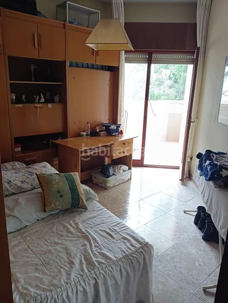 Foto 4ecd9719-d178-4a36-a938-dd84442c1ca7. Piso  amplio con piscina y parking, zona avenida andalucía en Málaga