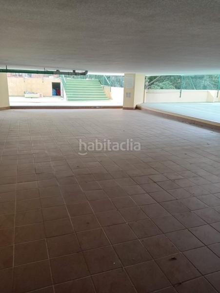 Foto 747f328d-2cb9-4df9-b34b-a31eb8871812. Piso  amplio con piscina y parking, zona avenida andalucía en Málaga