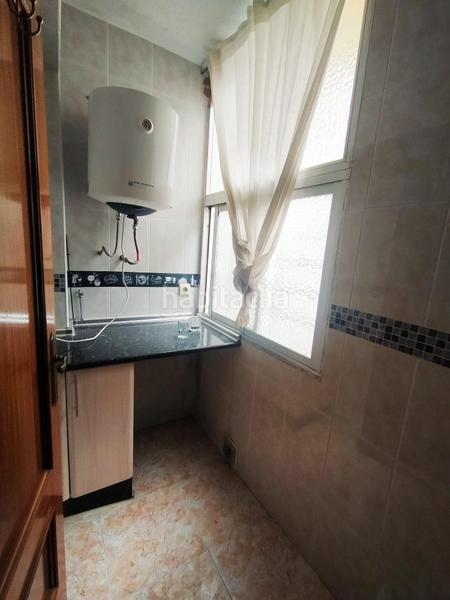 Foto f2788308-51dd-4ed3-ba7d-5f7abefb396c. Piso en Suárez Málaga