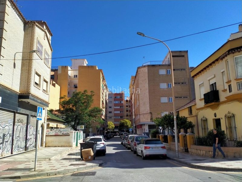 Foto 4840b936-4912-454e-9c7f-5b4dbe439f5e. Edificio in Los Castillejos - La Trinidad Málaga