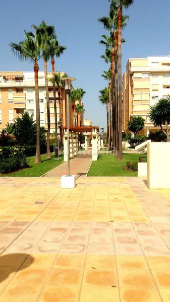 Foto e9b2f33c-c3c8-47fd-963d-ffe2dea82f4d. Location appartement avec parking piscine dans El Consul - Ciudad Universitaria - El Romeral Málaga