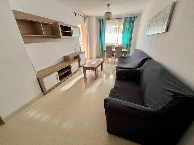 Foto 5592b9c0-ddb7-4e0e-9e0c-d60727b1a506. Rent flat with parking pool in El Consul - Ciudad Universitaria - El Romeral Málaga