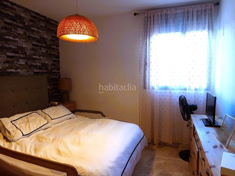 Foto 20b0ff6c-6e0d-4763-8966-b42267ff59e5. Appartamento con parcheggio piscina in Parque Ayala - Jardín de la Abadía - Huelín Málaga