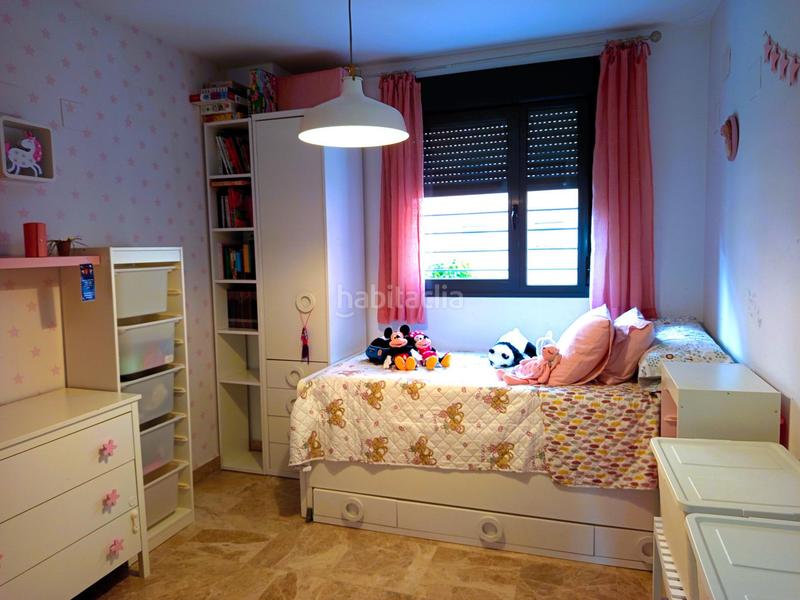 Foto 7cc3acd6-daa2-4ac2-be9b-977fa3372ee5. Appartamento con parcheggio piscina in Parque Ayala - Jardín de la Abadía - Huelín Málaga