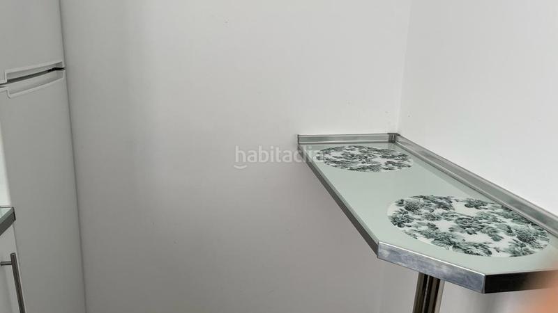 Foto b30550eb-b3af-4b55-a71d-cf36f282c20c. Alquiler piso en La Trinidad Málaga