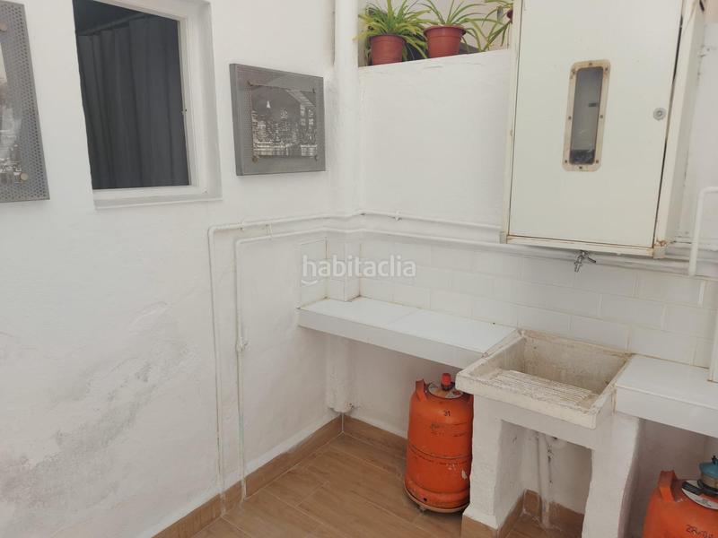 Foto 0b45306b-96af-46be-8dea-8211c8b7cb29. Piso  en el molinillo de 3 dormitorios en El Molinillo - Capuchinos Málaga