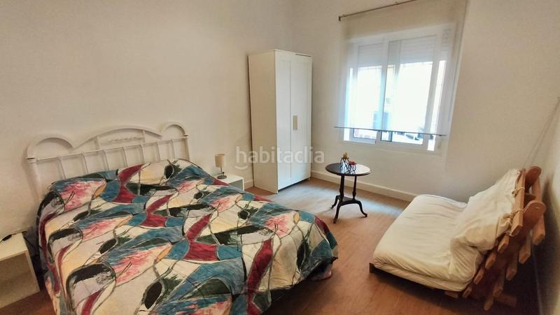 Foto 39f06b17-aeba-44e7-8c0f-dcb2e3d3c98d. Piso  en el molinillo de 3 dormitorios en El Molinillo - Capuchinos Málaga