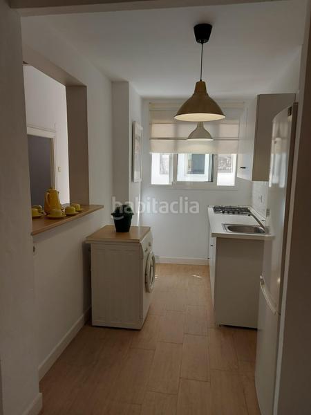 Foto 99e73ffe-739b-4712-9115-3798d1aa28be. Piso  en el molinillo de 3 dormitorios en El Molinillo - Capuchinos Málaga