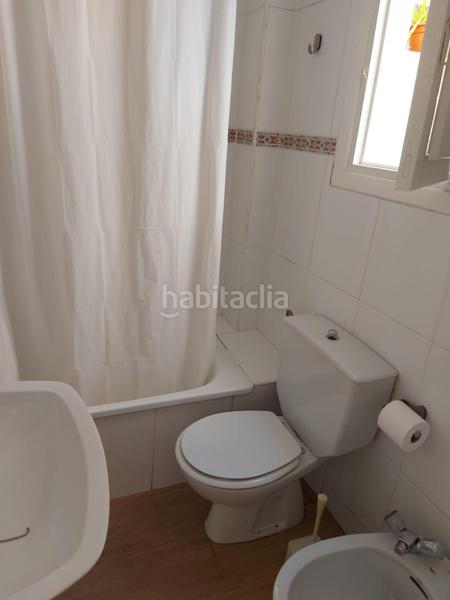 Foto fa7ea13a-ffab-47d6-a95b-0304eed68bb3. Piso  en el molinillo de 3 dormitorios en El Molinillo - Capuchinos Málaga