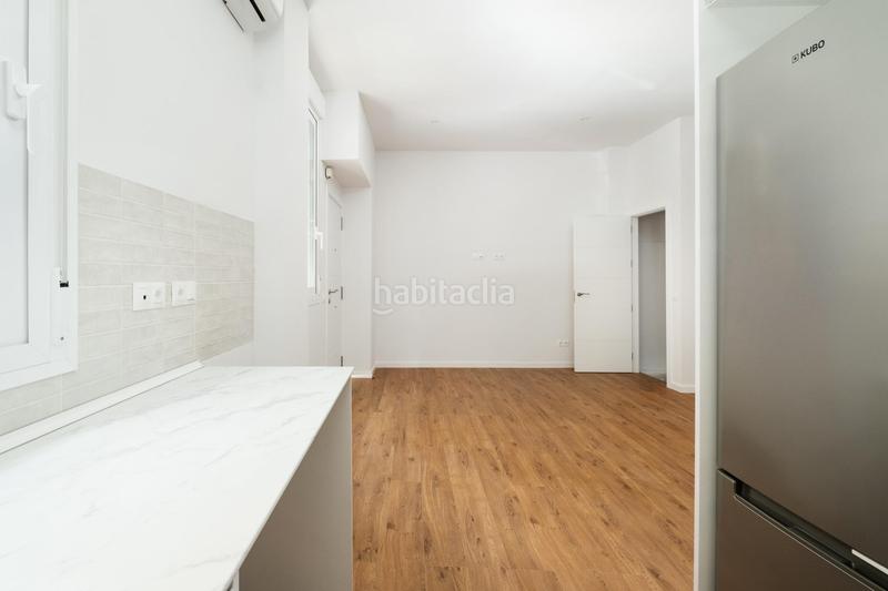 Foto e452b896-c26c-4ffd-a9f4-55a568ce8bb7. Piso a estrenar en Cristo de la Epidemia Málaga