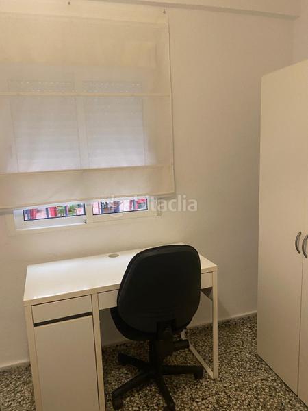 Foto 996fd4e7-c7ca-41d2-8ca6-5eefd41a5bf3. Alquiler piso  en alquiler para estudiantes en las delicias. en Málaga