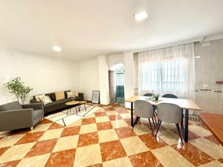 Etagenwohnung in Santa Isabel. Estupenda oportunidad de compra!!!