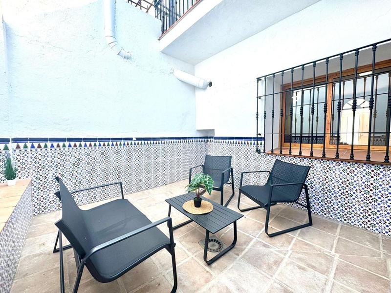 Foto f9e33469-3742-461d-bcd1-fda08e6943bd. Piso estupenda oportunidad de compra!!! en Santa Isabel Málaga