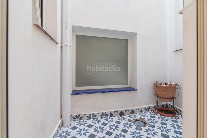 Foto eb7d9e8a-32a2-4835-a114-d0c9ea4b4386. Edificio in Centro Histórico Málaga