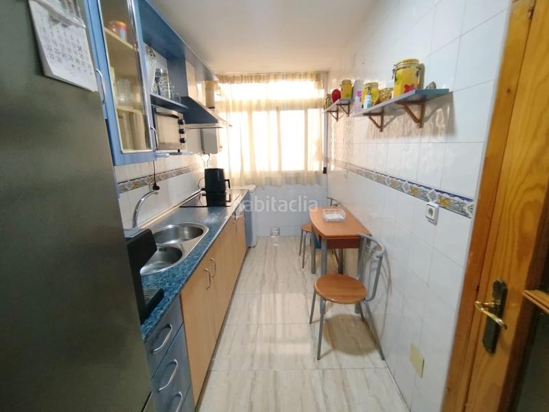Foto 66911c09-6e57-4ce0-81c3-dea997c4467f. Piso en Carranque - Haza Cuevas Málaga