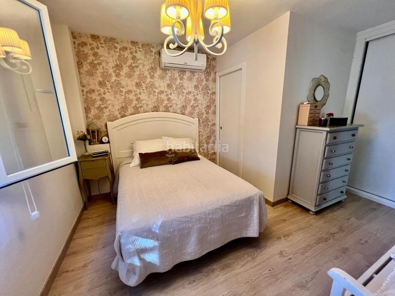 Foto aef70c7c-07b3-4d3b-8064-8f1a6e82a68b. Appartamento con parcheggio piscina in La Carihuela - Los Nidos Torremolinos