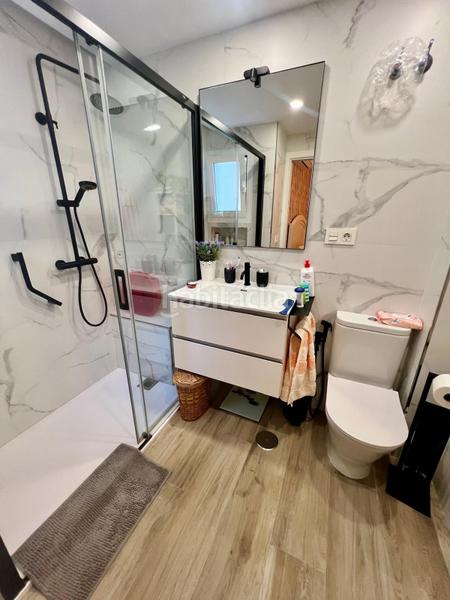 Foto c508eb2a-8117-49b3-afce-f5c6de8c9c24. Appartamento con parcheggio piscina in La Carihuela - Los Nidos Torremolinos