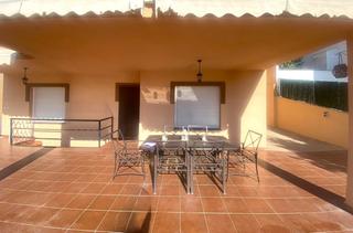 Rent Chalet in Limonar