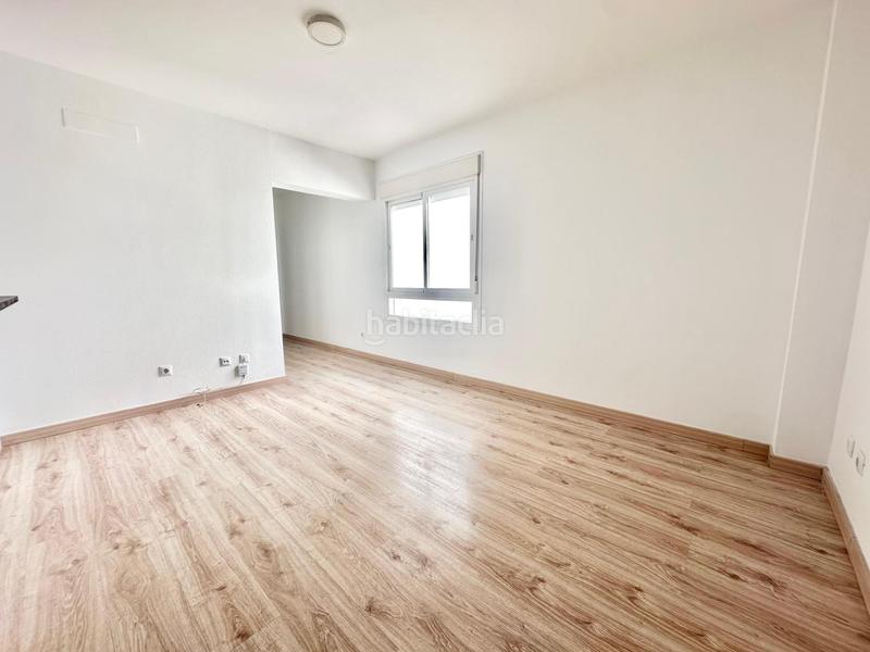 Foto 91fa8ce8-e345-4b2b-a06c-83b1f6dc8a73. Pis amb aparcament a La Trinidad Málaga