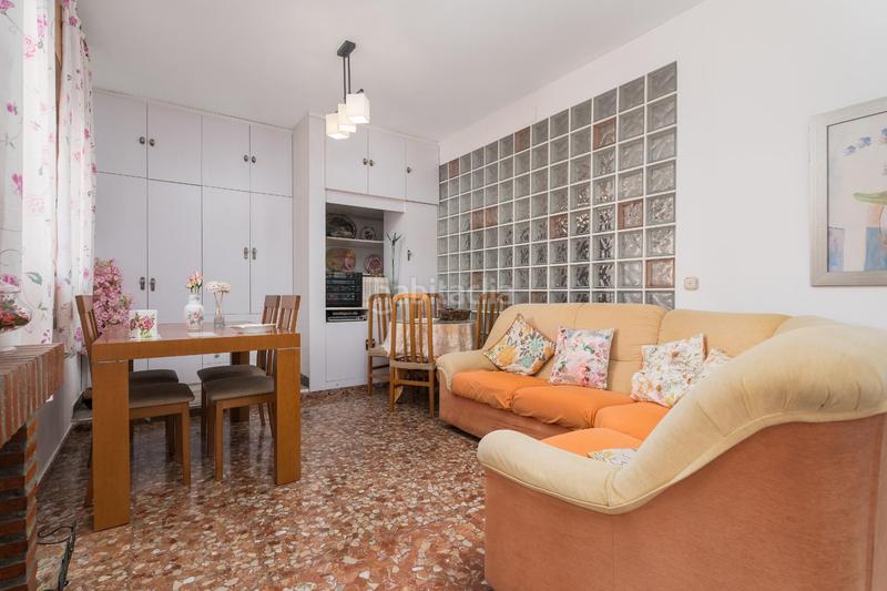 Foto 5ac75f34-0c46-4465-acb4-c66d0bff616a. Casa adosada preciosa casa en venta junto a teatinos!!!!! en Málaga