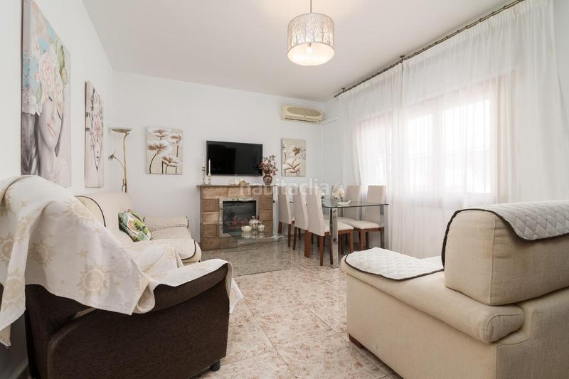 Foto 8a96fc79-f524-43c2-9a47-d46511880985. Casa adosada preciosa casa en venta junto a teatinos!!!!! en Málaga