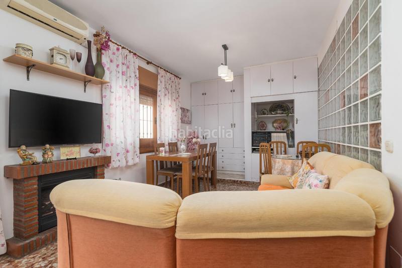 Foto e8c78629-aa1b-4a7d-abed-7e6c874af710. Casa adosada preciosa casa en venta junto a teatinos!!!!! en Málaga