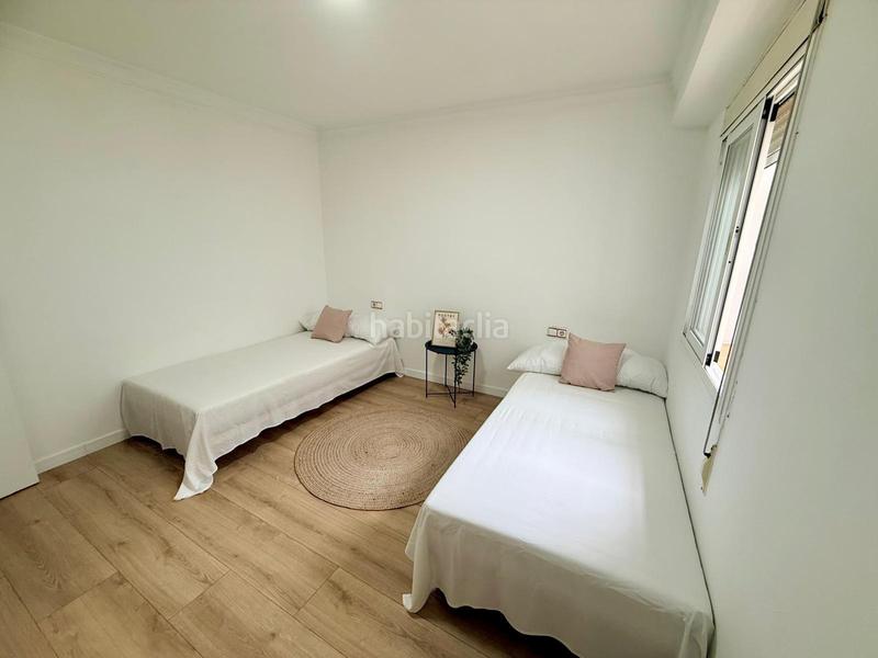 Foto acc78619-8bd3-4452-8875-0ce468bf06e4. Pis amb piscina a Loma de los Riscos Torremolinos