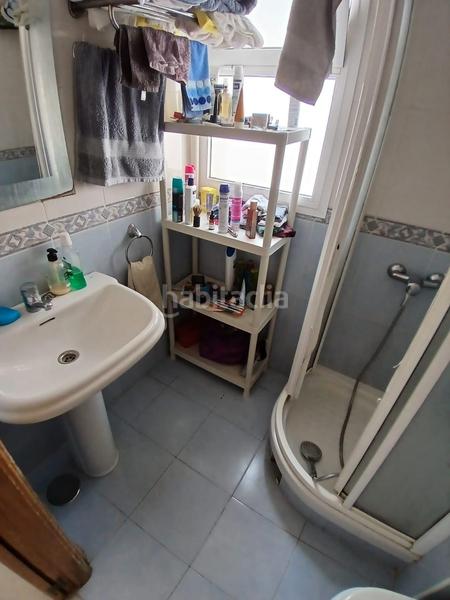 Foto ae8d86e7-93f9-48c0-97e9-70c00f60815c. Ático encantador ático con posibilidad de solárium en el centro en Málaga