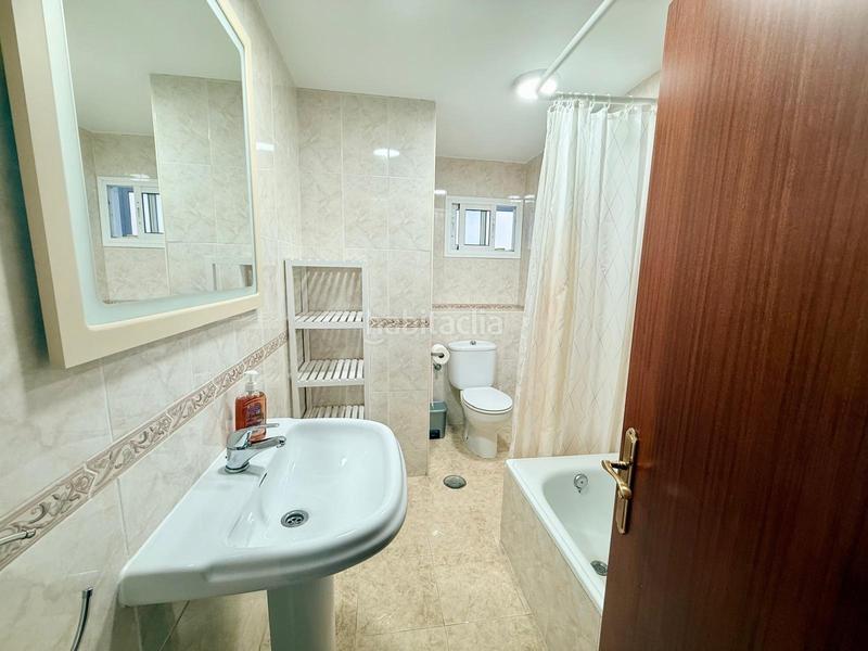 Foto cce1b192-2697-46ba-bdac-e9c5b7d3490d. Lloguer pis a Los Castillejos - La Trinidad Málaga