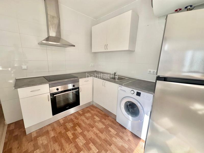 Foto ea094ec1-c55a-4c17-a974-12b903024f88. Studio with parking in Parque Victoria Eugenia Málaga