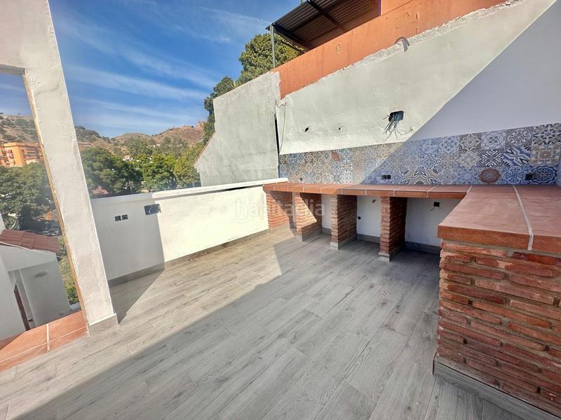 Foto 8360c5d4-0059-4a49-a00e-15f9630b3e6e. Casa  con gran potencial, varias plantas, patiogaraje y espectacular solárium en Málaga