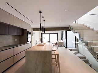 Xalet a La Victoria. Chalet adosado de lujo totalmente reformado con piscina privada