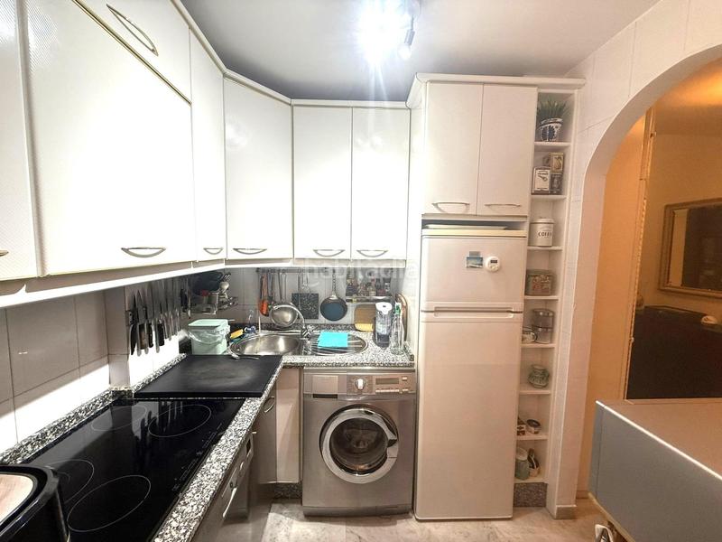 Foto 7660fa66-c7a1-4e75-b96f-7d3940ab30f3. Etagenwohnung mit heizung in Los Castillejos - La Trinidad Málaga