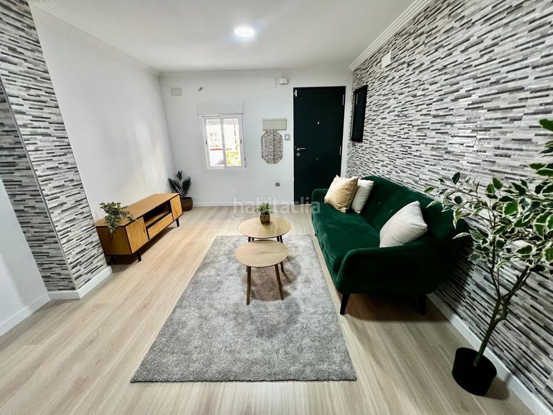 Foto 9ea98b9c-f4f0-4281-8356-95072df603ce. Casa adosada en Los Castillejos - La Trinidad Málaga