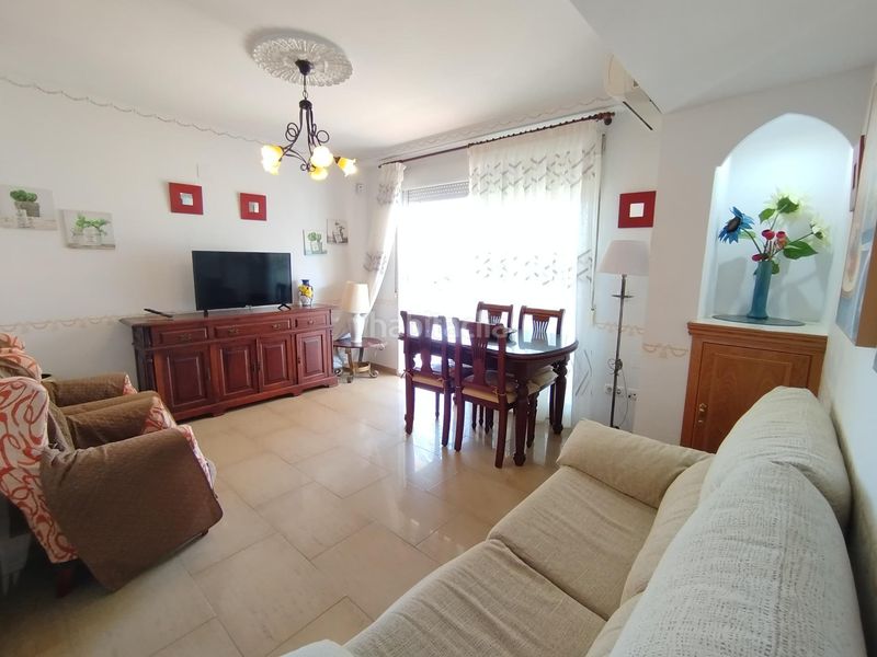 Foto 0c47332d-4344-4e87-bf21-5dc39d9d1c58. Pis amb aparcament piscina a La Carihuela - Los Nidos Torremolinos