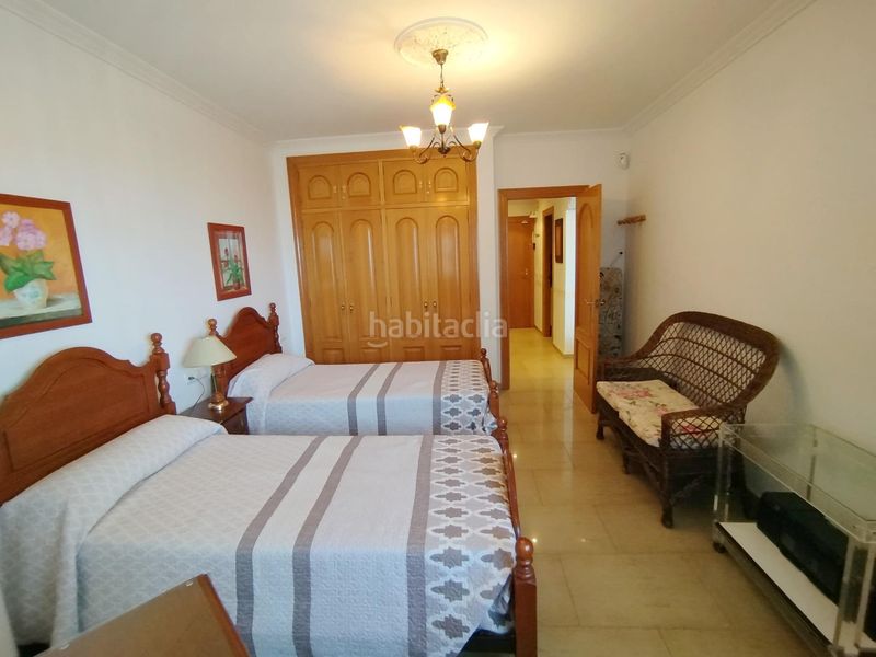 Foto 43515e44-7b4f-446c-94c2-69cce6d9cb60. Pis amb aparcament piscina a La Carihuela - Los Nidos Torremolinos