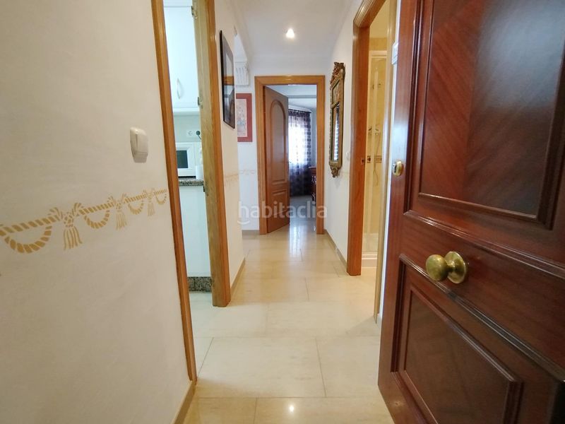 Foto 765e9ffc-7d66-475f-a60f-b28e124bde7c. Pis amb aparcament piscina a La Carihuela - Los Nidos Torremolinos