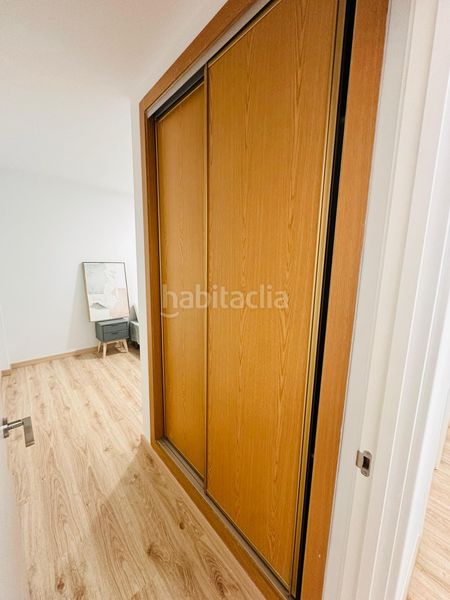 Foto 7568cbef-34d2-491a-a3cd-02460710a4e4. Apartament amb aparcament a Parque Victoria Eugenia Málaga