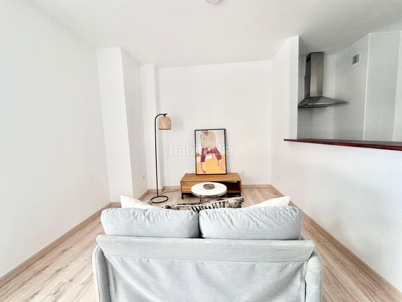 Foto 91bbadc8-3def-41b7-9fbf-5d238621d180. Apartament amb aparcament a Parque Victoria Eugenia Málaga