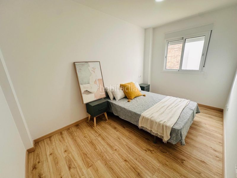 Foto b16e59a9-f442-4852-834c-815becb974a3. Apartament amb aparcament a Parque Victoria Eugenia Málaga