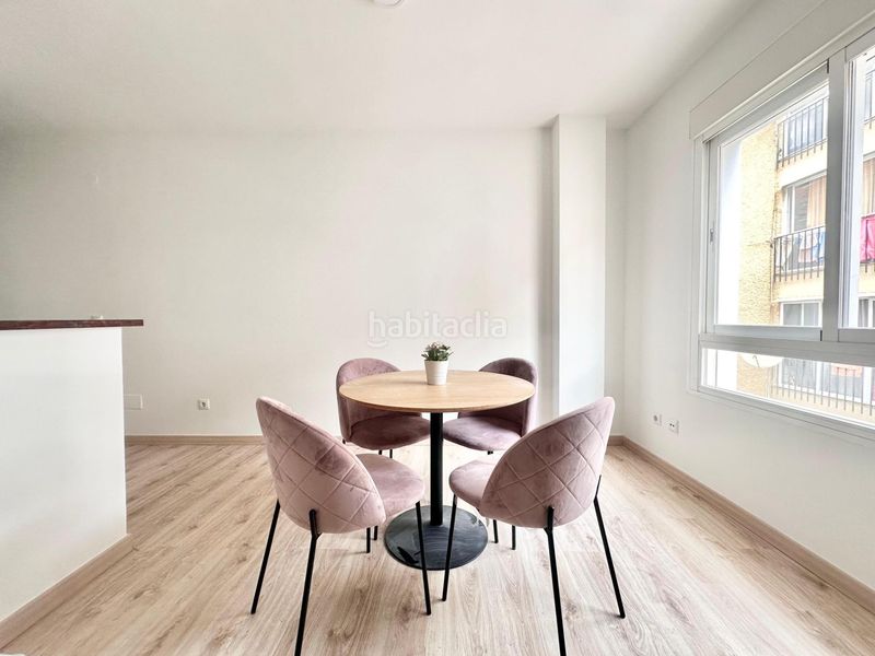 Foto be71ae74-1ff9-42bf-9eed-5d3014b93e71. Apartament amb aparcament a Parque Victoria Eugenia Málaga