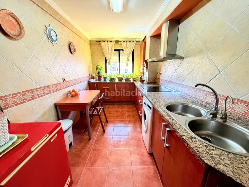 Foto f7e89fc8-a1ad-49cd-8ef2-573d347d3b42. Pis a Cristo de la Epidemia Málaga