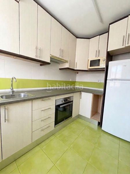 Foto 01b36e4c-f739-42f7-851f-35bfaf0ccb24. Rent flat in Centro Histórico Málaga