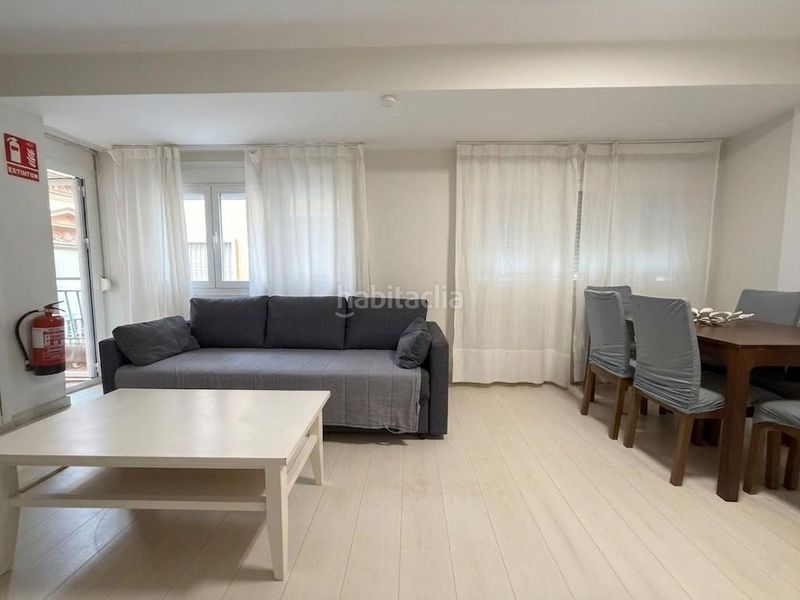 Foto d396abeb-f342-4c94-bfb9-1cbb5fd96968. Rent flat in Centro Histórico Málaga