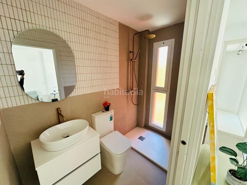 Foto 43c9318e-af3a-477f-9fe4-b29abf7aa18c. Estudi a Los Castillejos - La Trinidad Málaga