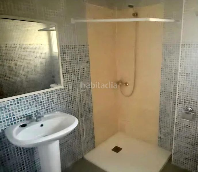 Foto e2f9d26d-dd49-4941-9221-aa037ee94c42. Chalet en Santangelo Benalmádena