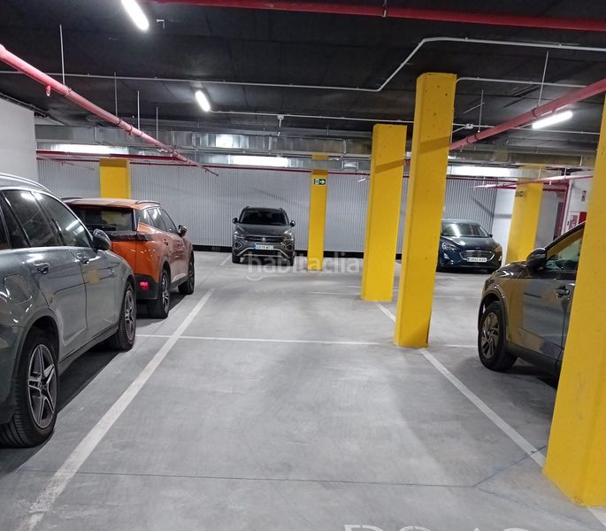 Foto e2e28fe8-e2b0-456d-a87d-3ac55e90d87c. Pis amb aparcament piscina a Los Guindos - Parque Mediterráneo - Santa Paula Málaga