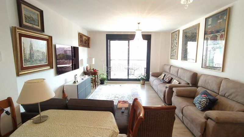 Foto e5a5ce02-487f-4fd3-bb40-dcd3939e95ba. Pis amb aparcament piscina a Los Guindos - Parque Mediterráneo - Santa Paula Málaga