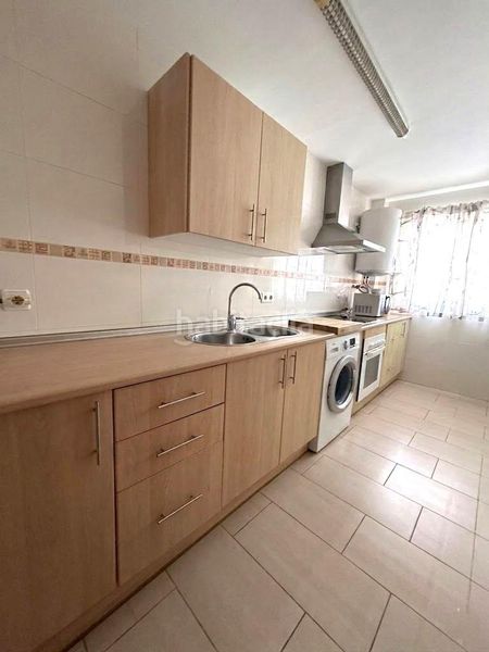 Foto af797796-7d59-4cc1-a8d6-b43b2fc118a6. Pis amb aparcament a La Trinidad Málaga